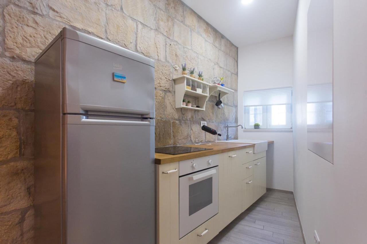 Beach Apartment Korina Sumpetar Exterior foto